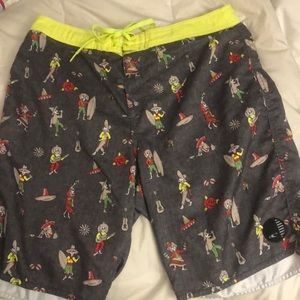 Men’s O’Neill board shorts size 34